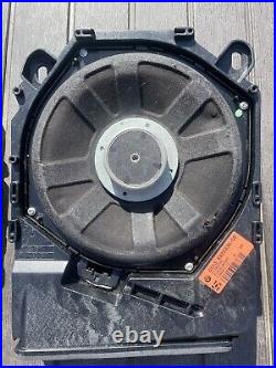 BMW E87 E90 E91 E92 Logic 7 Under Seat Speakers Left + Right Subwoofer