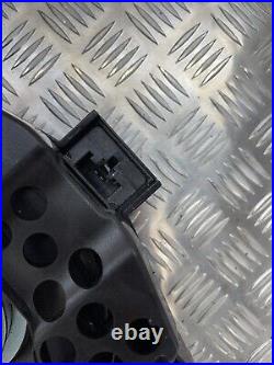 Bmw X5 F15 X5m F85 Pair Of Harman Kardon Subwoofer Under Front Seats 9247342