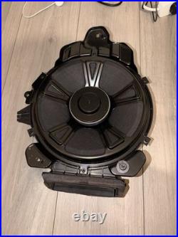 Genuine Volvo Subwoofer (31456823)