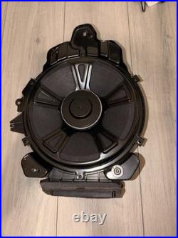 Genuine Volvo Subwoofer (31456823)