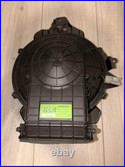 Genuine Volvo Subwoofer (31456823)