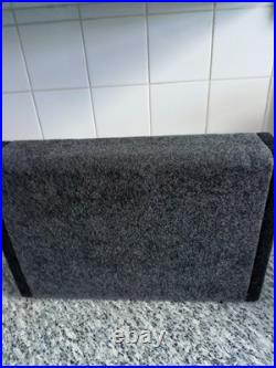 Kicker BassStation Enclosed Subwoofer Integrated AMP In-car Audio SUB